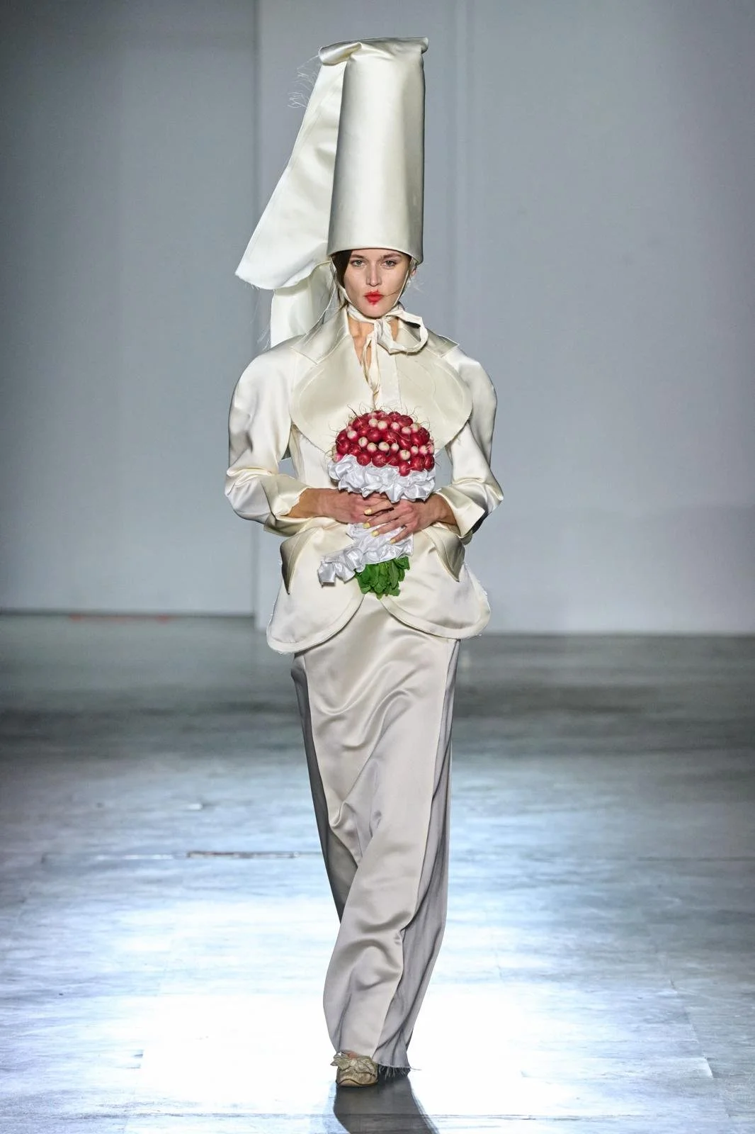 VIVIENNE WESTWOOD FW26 - SHOW REPORT - BTB DIGITAL —